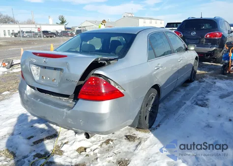 2007 Honda Accord 2.4 Lx z USA, uszkodzony, nr VIN 3HGCM56487G708383
